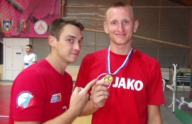 Игрок "ДГТУ-Лидер" Евгений Бацун стал чемпионом России по пляжному гандболу